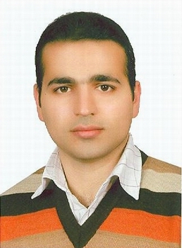 مصطفی آزادخواه
